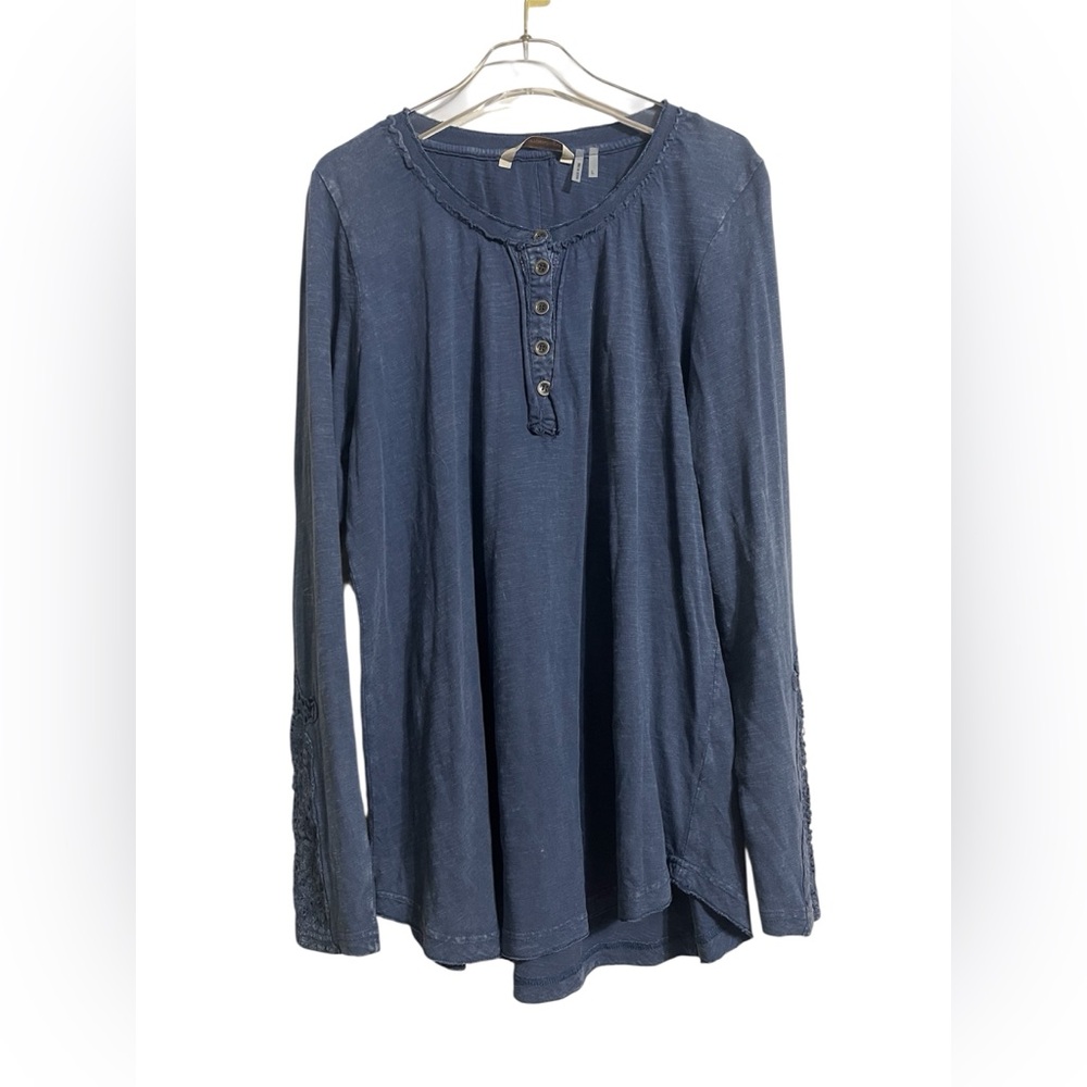 Soft Surroundings Navy Long Sleeve Crochet Cuff Top